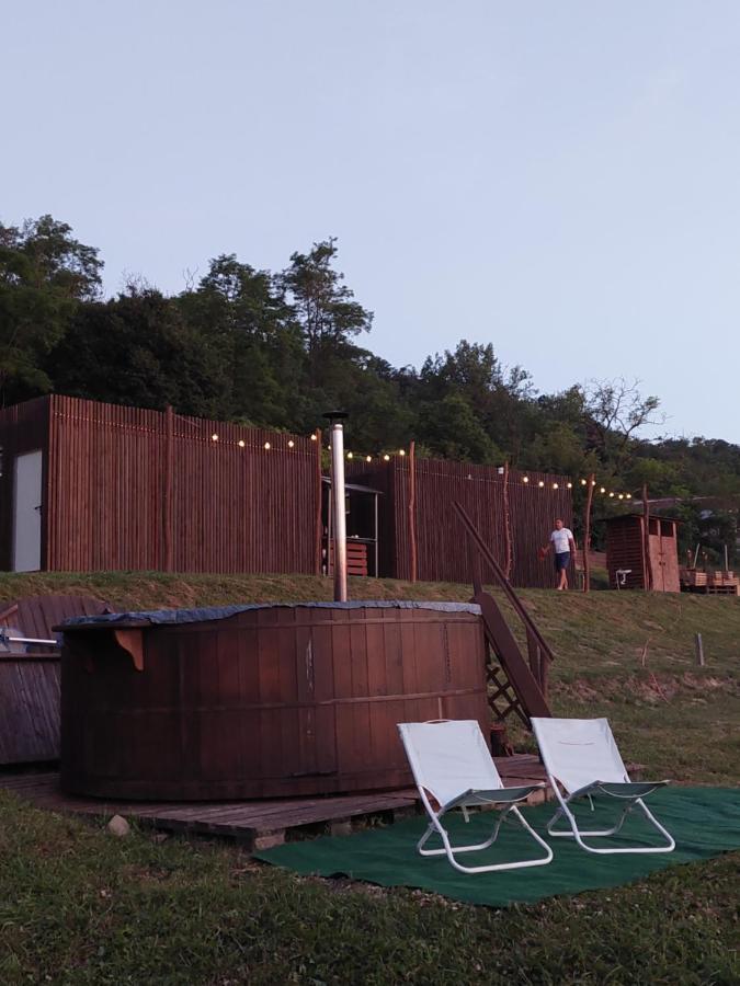 Glamp-Inn Капольч Экстерьер фото